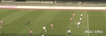 联赛最新排行榜：南通领跑常州垫底！瓦利棋牌徐州1-1绝平江苏城市足球(图9)